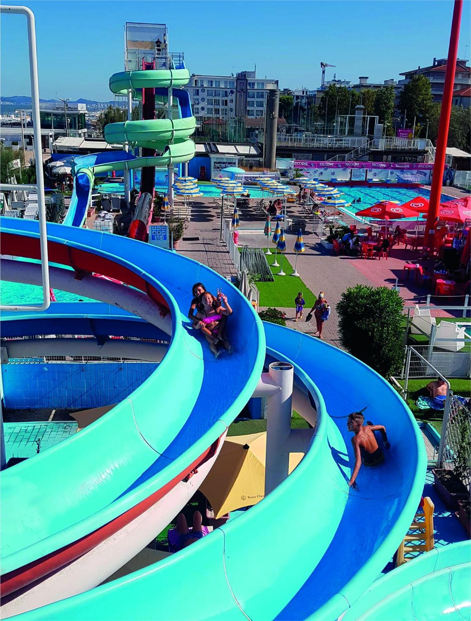 Hotel Giorg - Waterpark Included Rimini Exterior foto